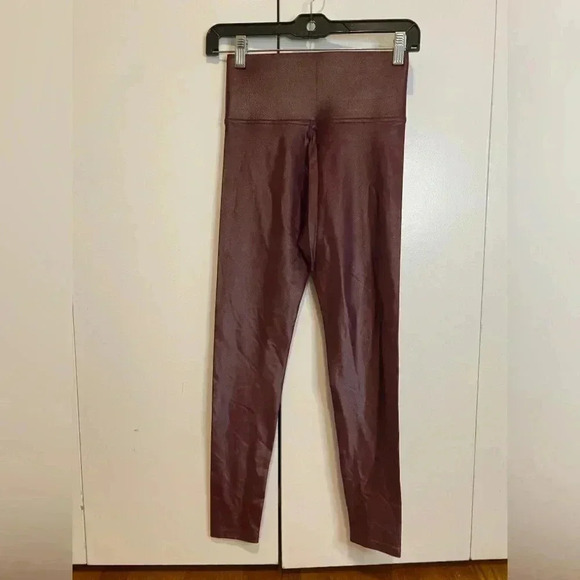 Carbon 38 Women’s 7/8 Takara Shine High Rise Legging’s in Wine Pull On Size XS - Picture 3 of 6